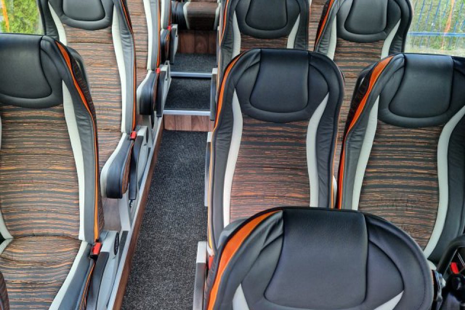 M-B Sprinter 2025