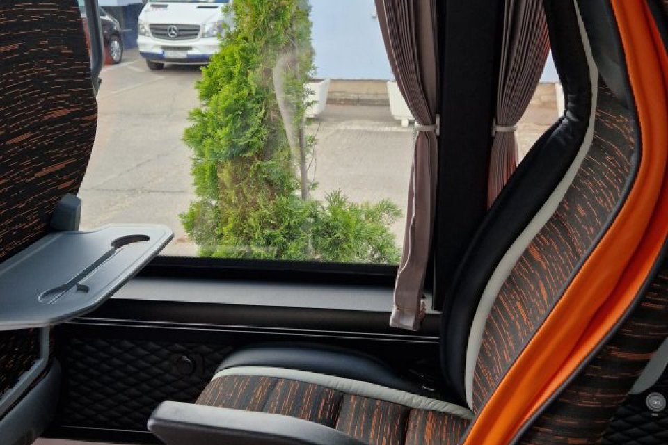 M-B Sprinter 2025