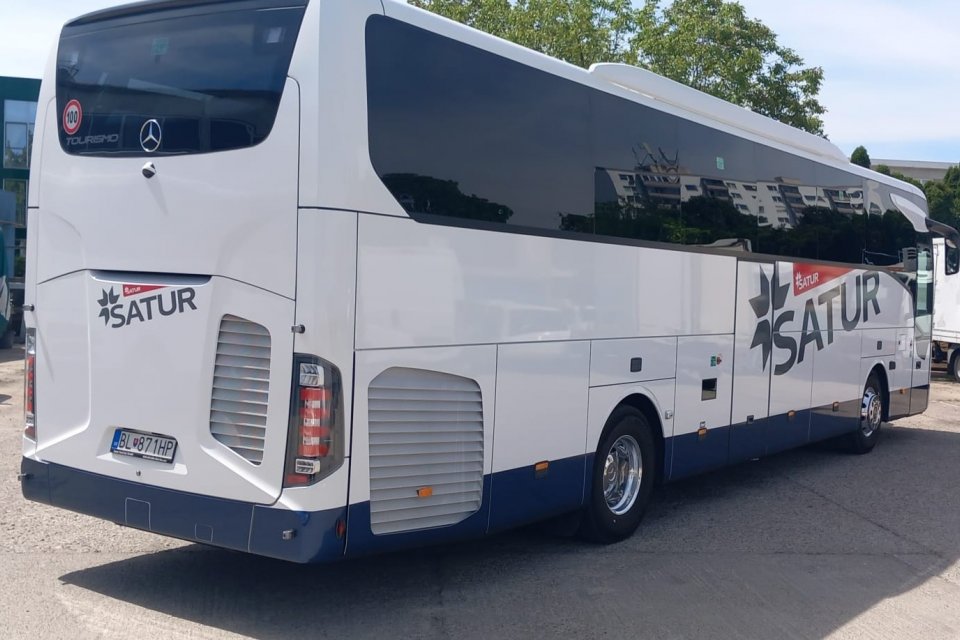 Mercedes Benz Tourismo 49miest