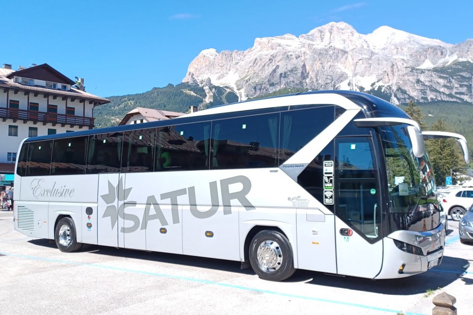 Neoplan Tourliner 13m