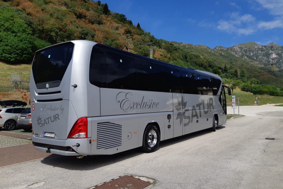 Neoplan Tourliner 13m