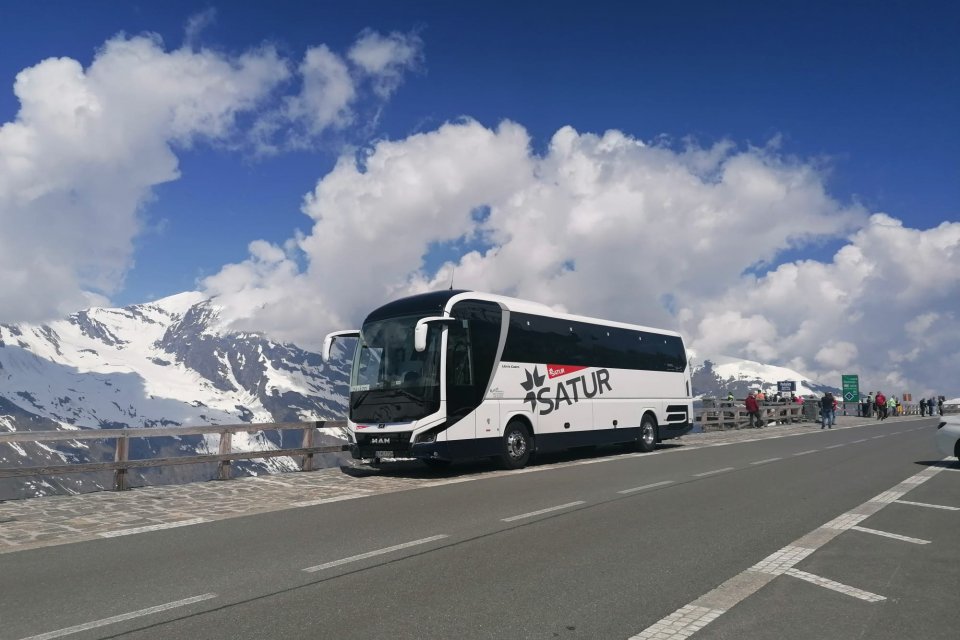 Prenájom autobusu - MAN Lions Coach Euro 6