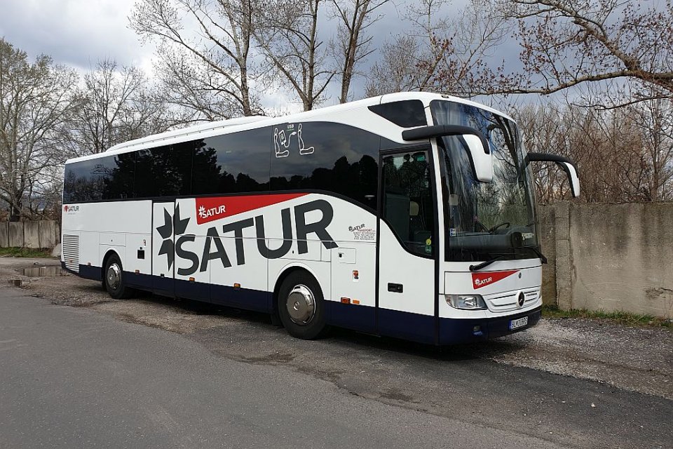 Prenájom autobusu - Mercedes-Benz Tourismo Euro 6