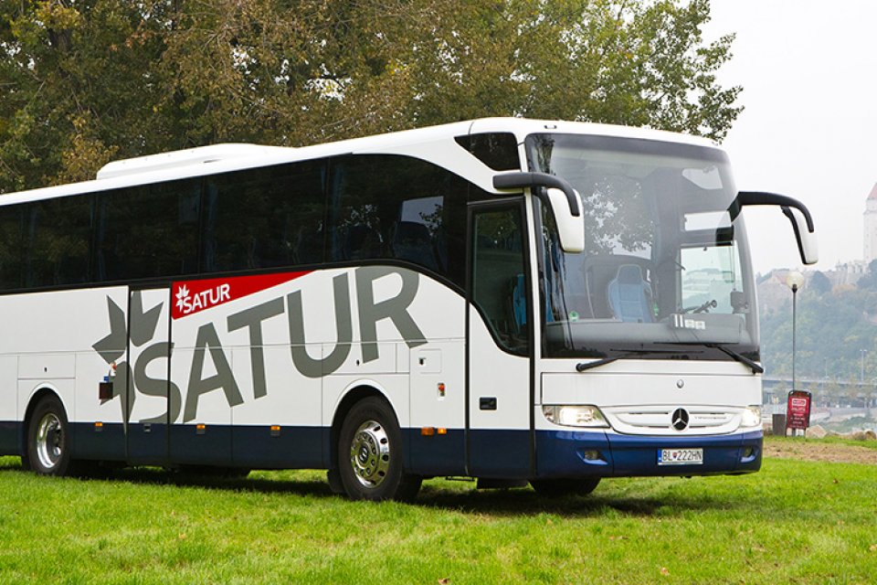 Prenájom autobusu - Mercedes-Benz Tourismo EEV