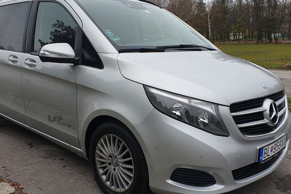 Chauffeured Car - Mercedes-Benz V-Class 6+1